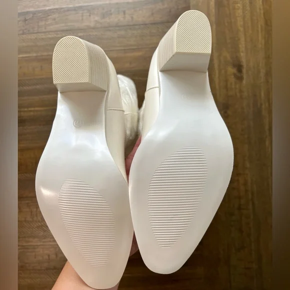 NWT White cowboy boots - Picture 6 of 6